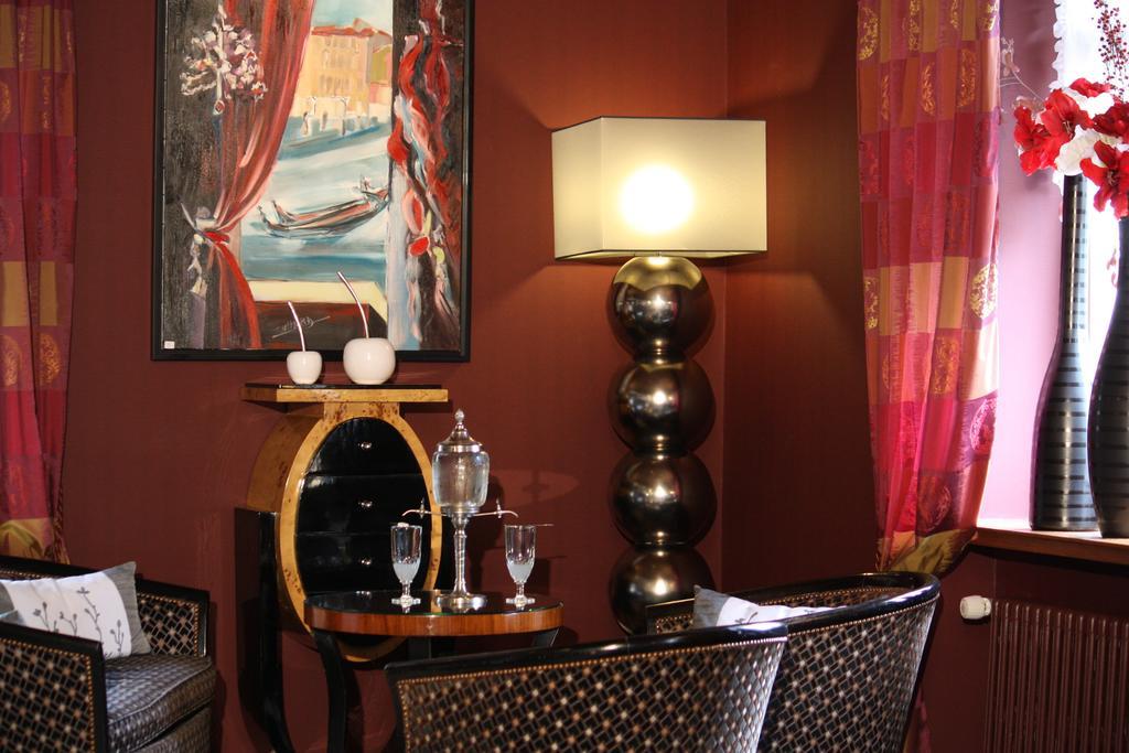 Hotel Restaurant Taillard Goumois Exteriör bild